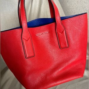 Marc Jacobs Reversible Dual Leather Red Tote (lost Wallet Wristlet )